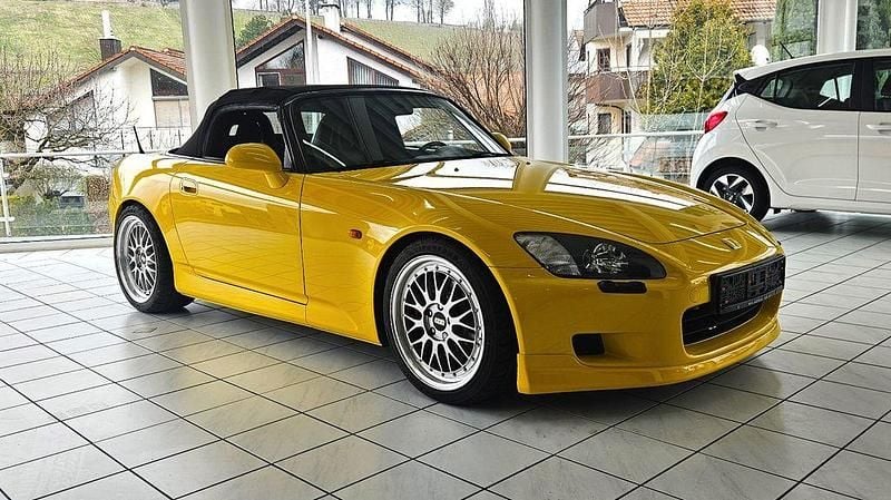 Gebraucht Honda S 2000 S 241 PS (177 kW) 2001 Gelb Cabrio