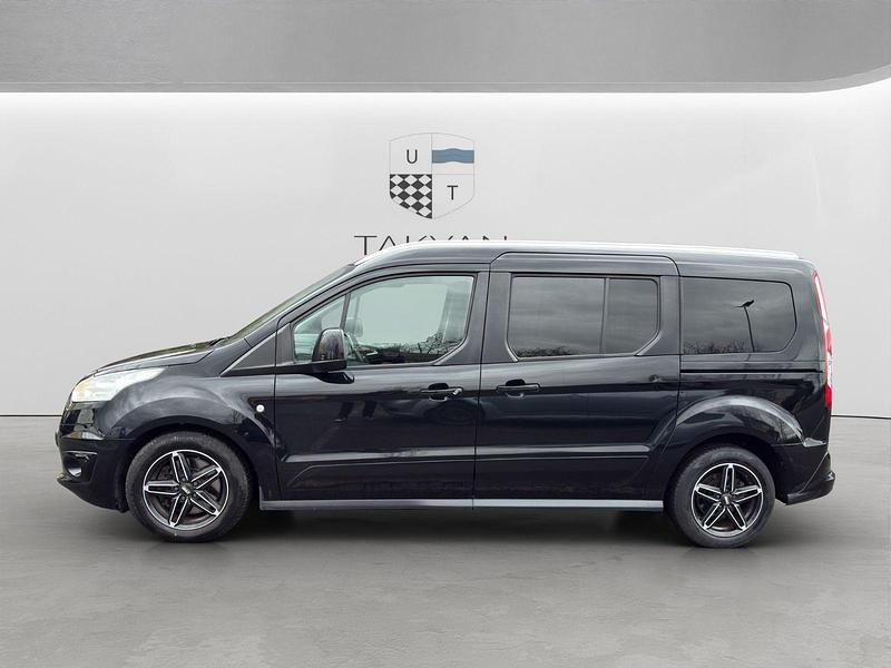 Gebraucht Ford Tourneo Titanium 120 PS (88 kW) 2016 Schwarz Kombi