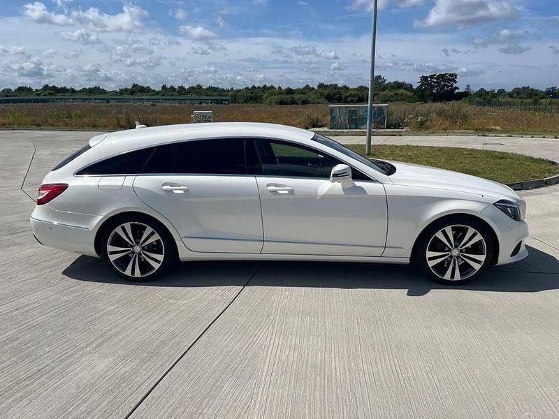 Gebraucht Mercedes CLS400 Shooting Brake 398 PS (292 kW) 2016 Weiß Kombi