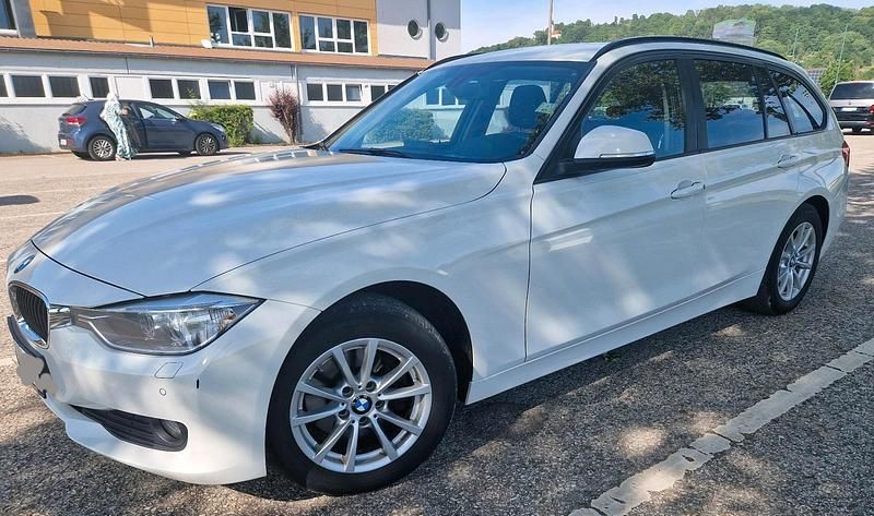 Gebraucht BMW 320 184 PS (135 kW) 2014 Weiß Kombi