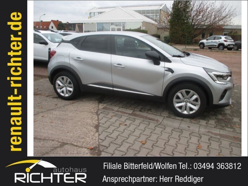 Gebraucht Renault Captur Experience 140 PS (102 kW) 2021 Silber SUV