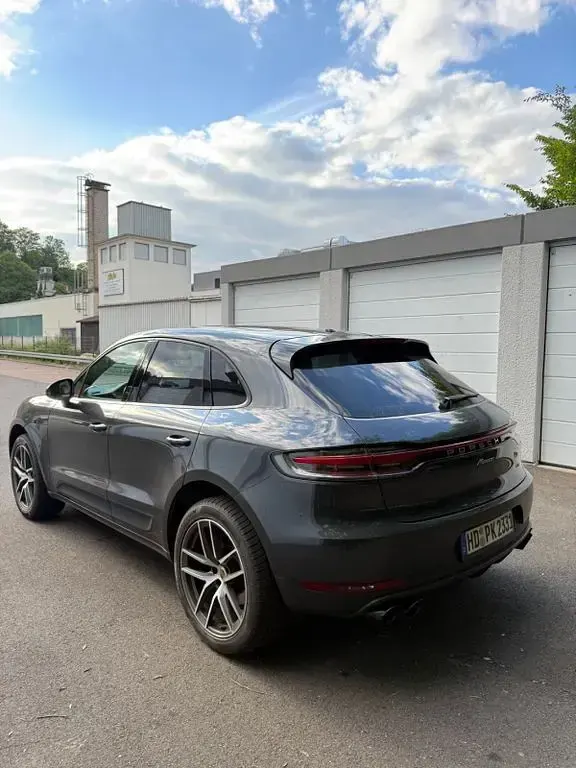 Gebraucht Porsche Macan 265 PS (194 kW) 2019 Grau SUV