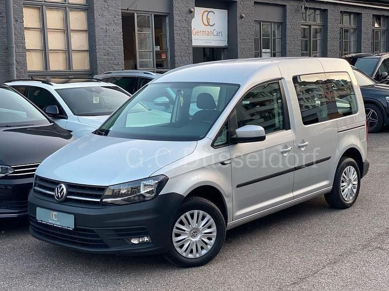 Silber Gebraucht 2016 VW Caddy Trendline Van / Kleinbus | 9.950 € (Teuer) - Bild 1/4