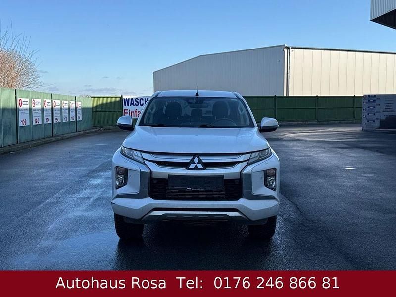 Gebraucht Mitsubishi L200 Edition 150 PS (110 kW) 2020 Weiß Abholung