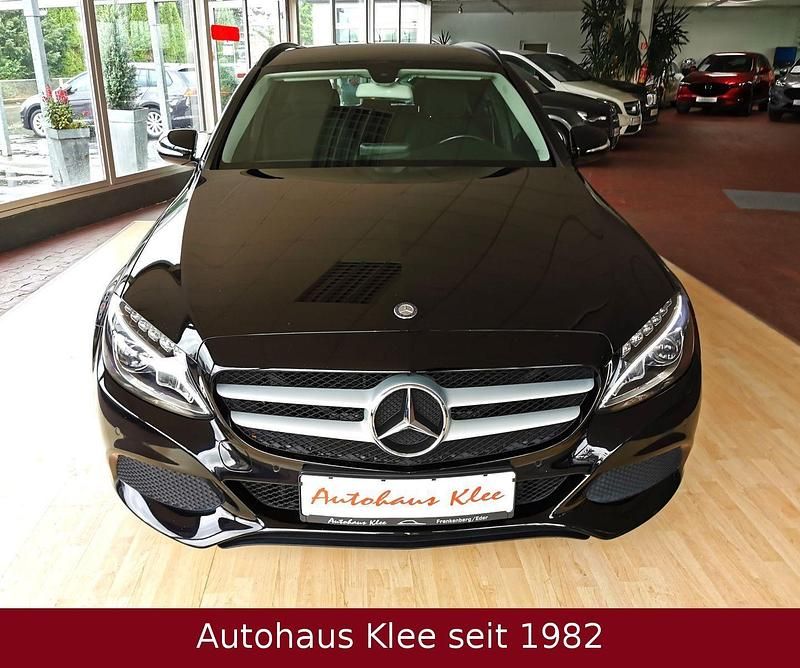 Gebraucht Mercedes C200 136 PS (100 kW) 2015 Schwarz Kombi