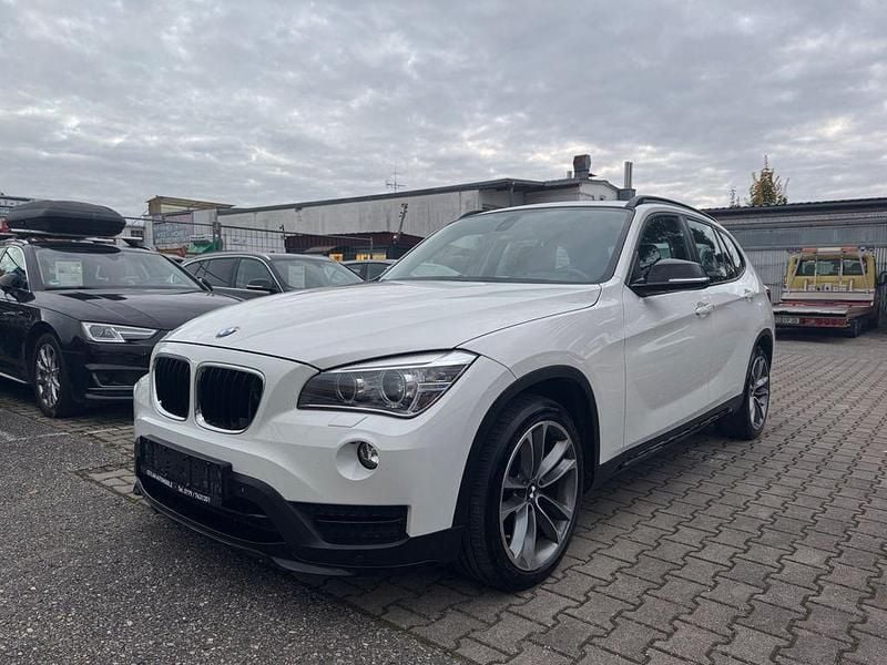 Weiß Gebraucht 2014 BMW X1 Sport Line SUV | 11.590 € (Fairer Preis) - Bild 1/4