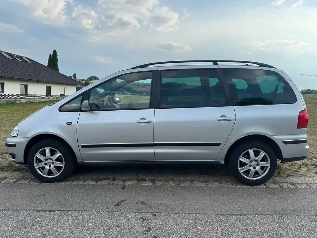 Gebraucht VW Sharan Highline 204 PS (150 kW) 2008 Silber Van / Kleinbus