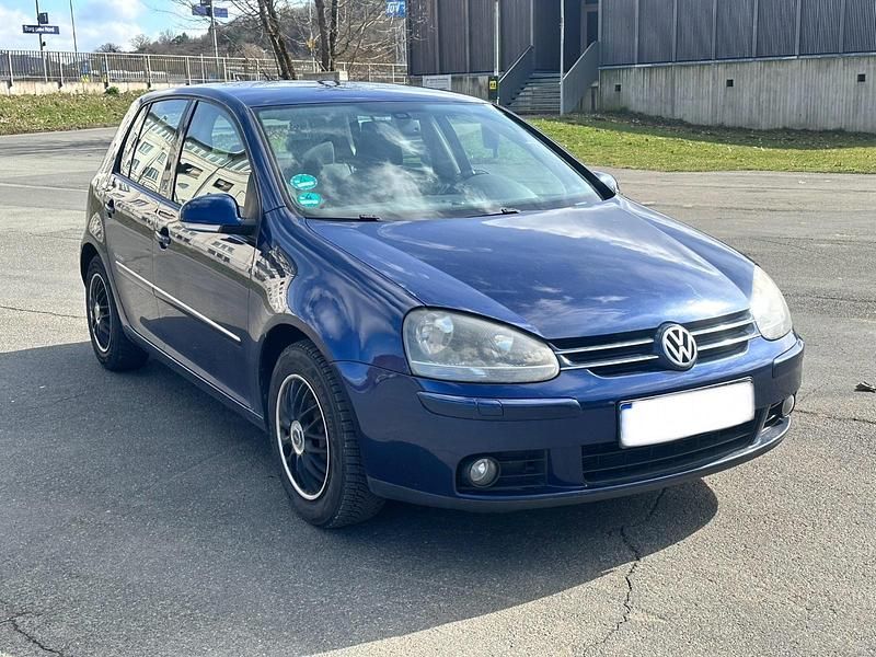 Gebraucht VW Golf VI 140 PS (102 kW) 2008 Blau Kleinwagen