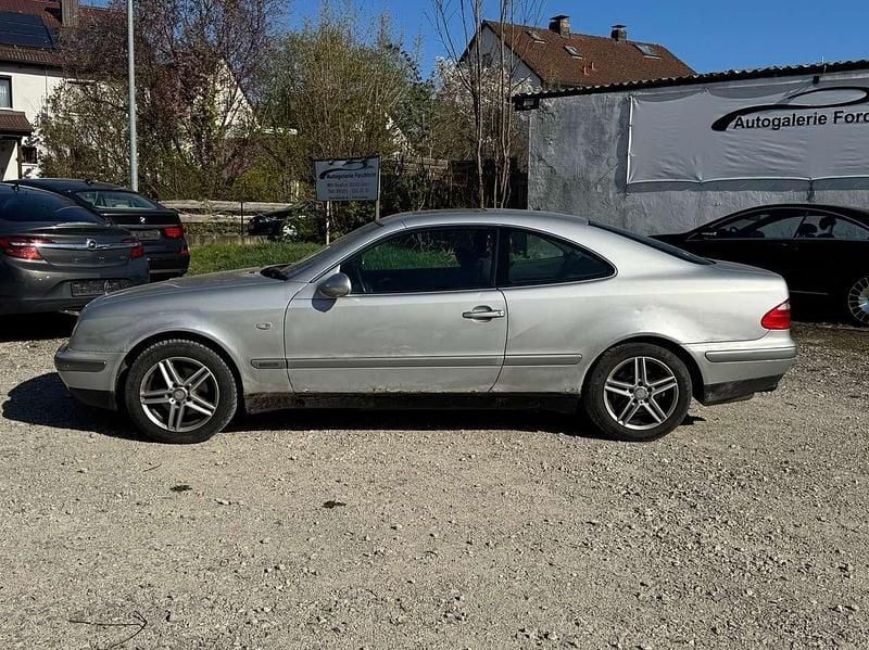 Gebraucht Mercedes CLK230 Elegance 193 PS (141 kW) 1999 Silber Coupé