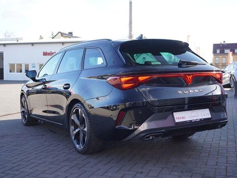 Gebraucht Cupra Leon 150 PS (110 kW) 2024 Schwarz Kombi