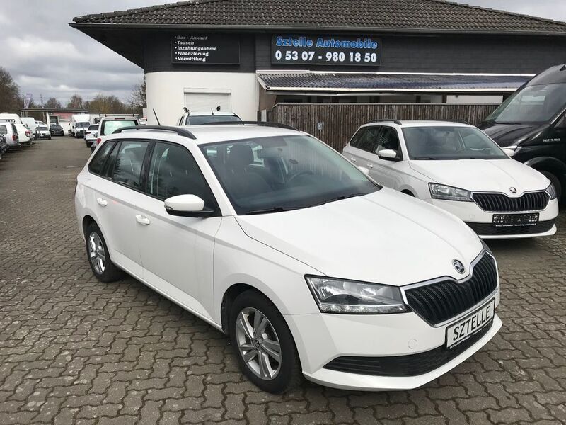 Gebraucht Skoda Fabia Ambition 95 PS (69 kW) 2022 Weiß Kleinwagen