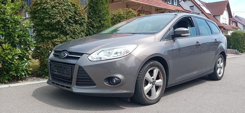 Second-hand Ford Focus 116 CP (85 kW) 2013 Gri Break