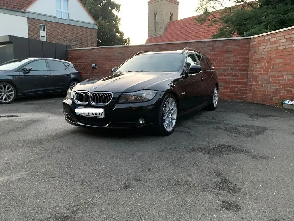 Gebraucht BMW 325 M Sport 218 PS (160 kW) 2009 Schwarz Kombi