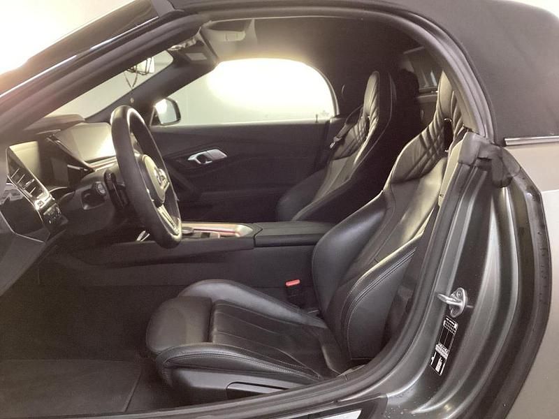 Gebraucht BMW Z4 M Sport 340 PS (250 kW) 2023 Grau Cabrio
