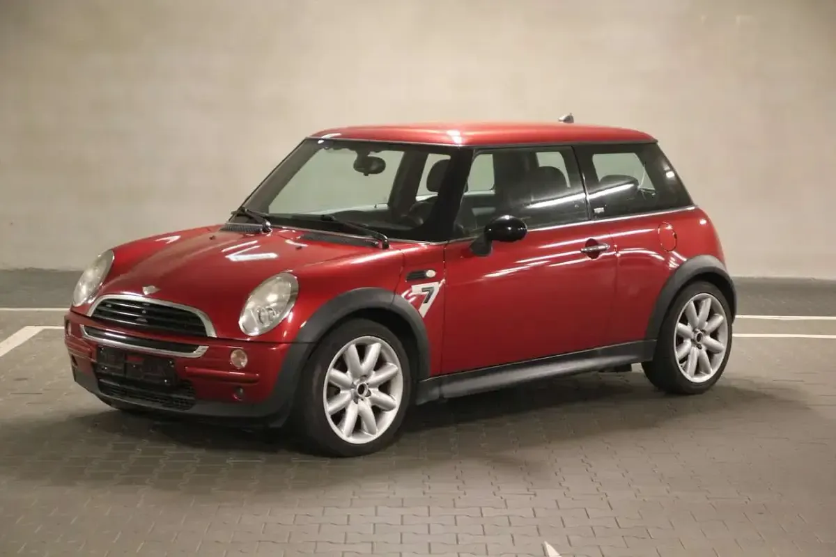 Gebraucht Mini Cooper D Seven 88 PS (64 kW) 2006 Solar red metallic Kleinwagen