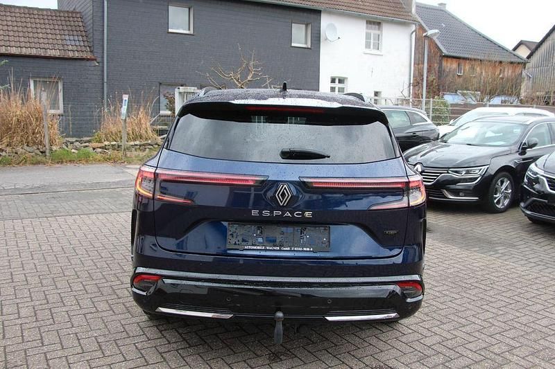 Gebraucht Renault Espace Iconic 131 PS (96 kW) 2023 Blau SUV