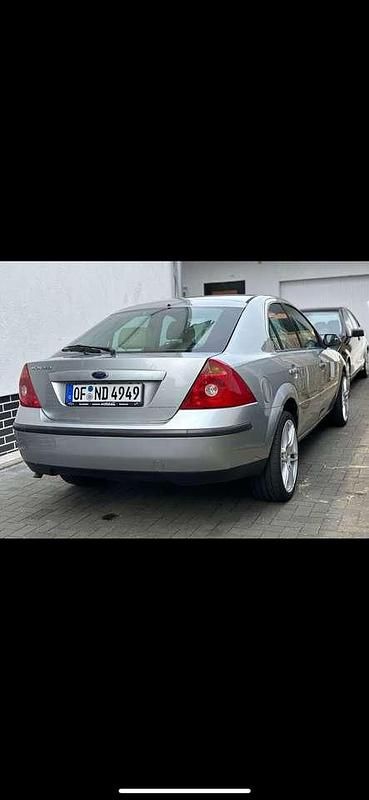 Gebraucht 2003 Ford Mondeo Ghia Limousine | 2.500 € - Bild 1/4