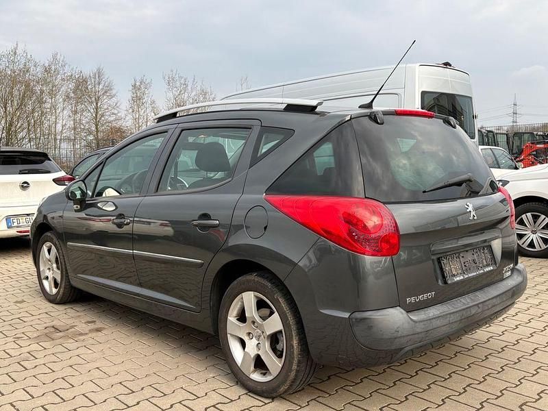 Gebraucht Peugeot 207 Premium 120 PS (88 kW) 2009 Grau Kombi
