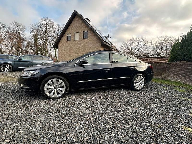 Gebraucht VW Passat 160 PS (117 kW) 2012 Schwarz Limousine