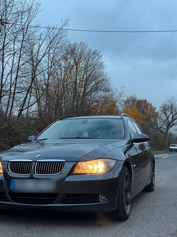 Gebraucht 2006 BMW 325 Kombi | 3.400 € - Bild 1/4