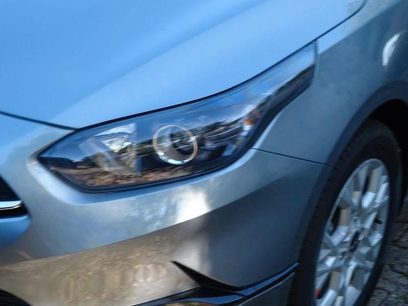 Silber Neu 2025 Kia Ceed Sportswagon Kombi | 23.490 € (Guter Preis) - Bild 1/4
