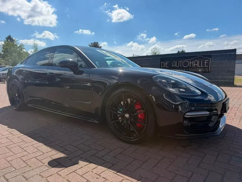 Gebraucht Porsche Panamera Turbo 549 PS (403 kW) 2018 Schwarz Kleinwagen