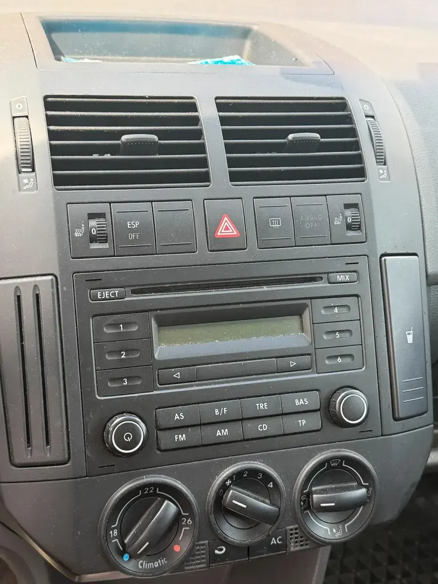 Gebraucht VW Polo 65 PS (47 kW) 2006 Grün Kleinwagen