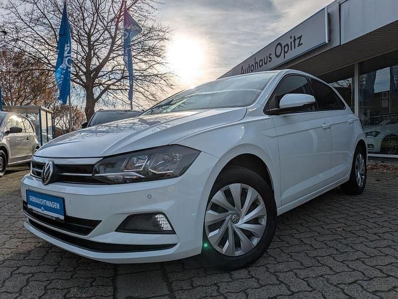 Gebraucht VW Polo Comfortline 80 PS (58 kW) 2020 Weiß Limousine