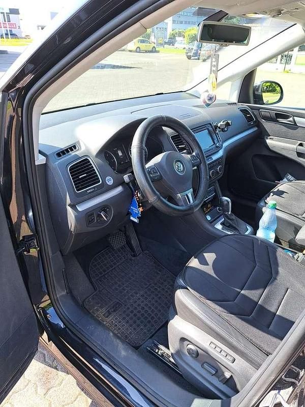 Schwarz Gebraucht 2014 VW Sharan Highline Van / Kleinbus | 19.200 € (Fairer Preis) - Bild 1/4