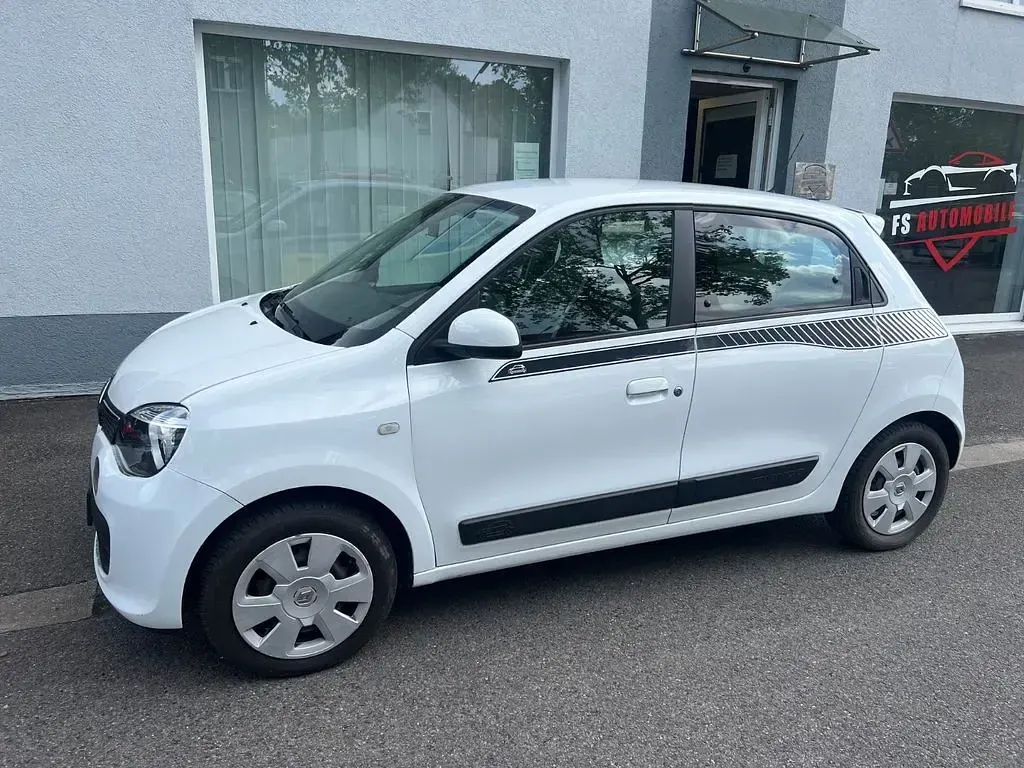 Gebraucht Renault Twingo Dynamique 71 PS (52 kW) 2015 Weiß Kleinwagen