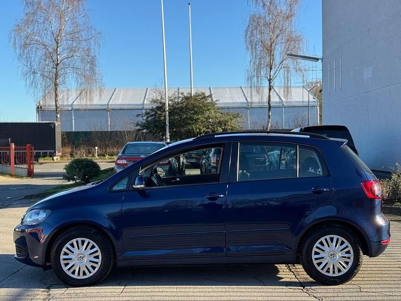 Gebraucht VW Golf VI Trendline 86 PS (63 kW) 2010 Blau Kleinwagen