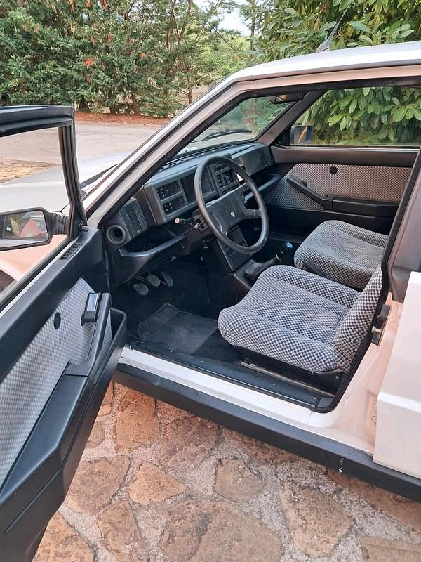 Gebraucht Lancia Delta 130 PS (95 kW) 1985 Kleinwagen