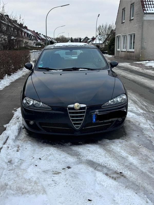 Gebraucht Alfa Romeo 147 120 PS (88 kW) 2008 Schwarz Kleinwagen