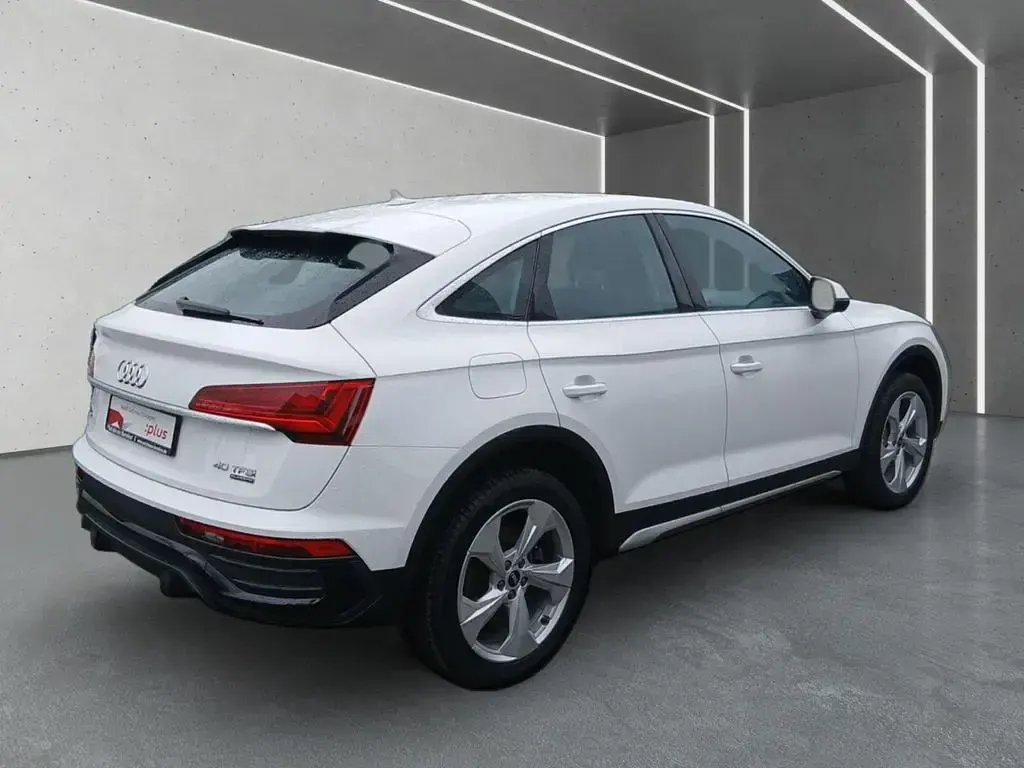 Gebraucht Audi Q5 Sportback Sport 204 PS (150 kW) 2023 Weiß SUV