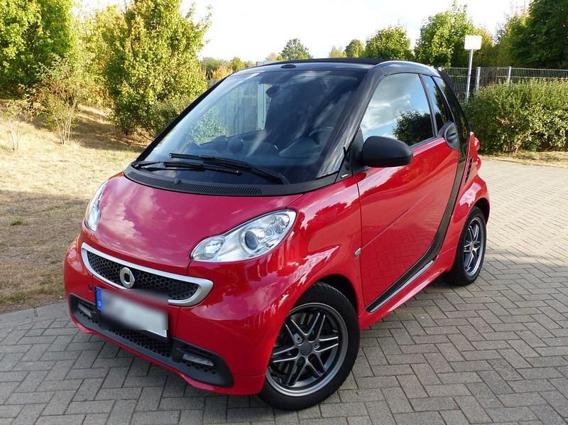Rot Gebraucht 2013 Smart ForTwo Cabrio Passion Cabrio | 6.800 € (Fairer Preis) - Bild 1/4