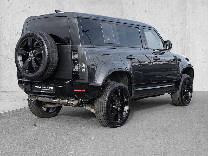 Gebraucht Land Rover Defender 525 PS (386 kW) 2024 Carpathian grey SUV
