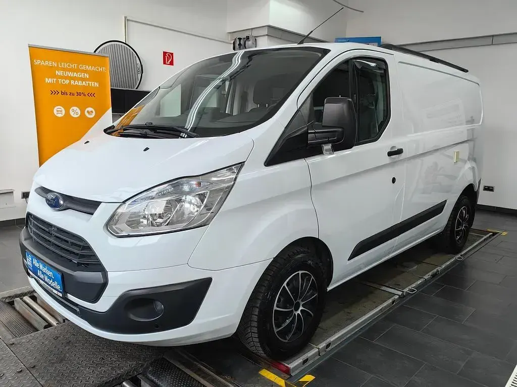 Second-hand Ford Transit Custom 131 CP (96 kW) 2016 Alb Monovolum