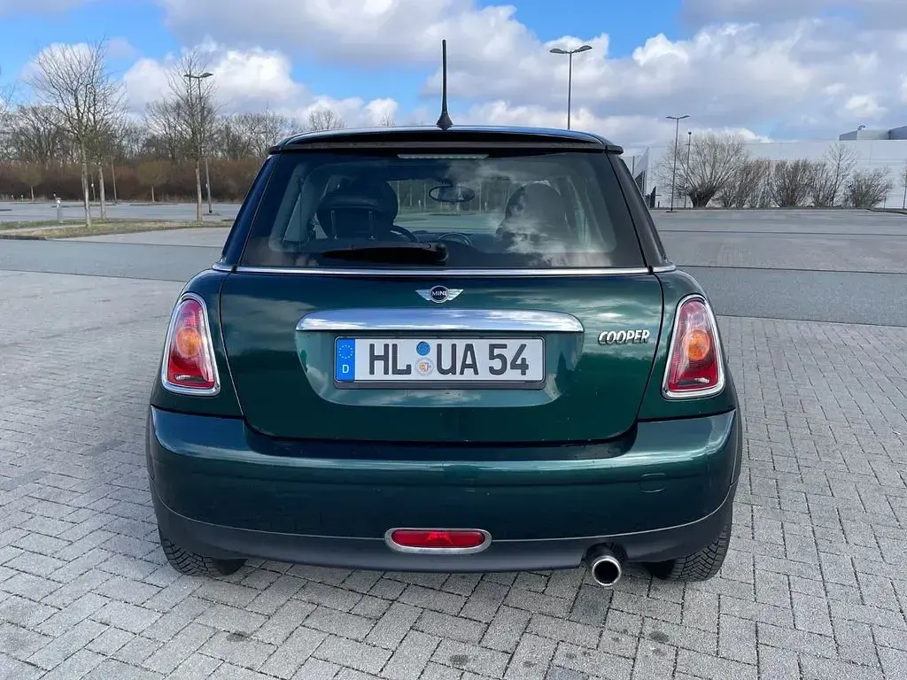 Used Mini Cooper 122 HP (89 kW) 2009 Green Hatchback