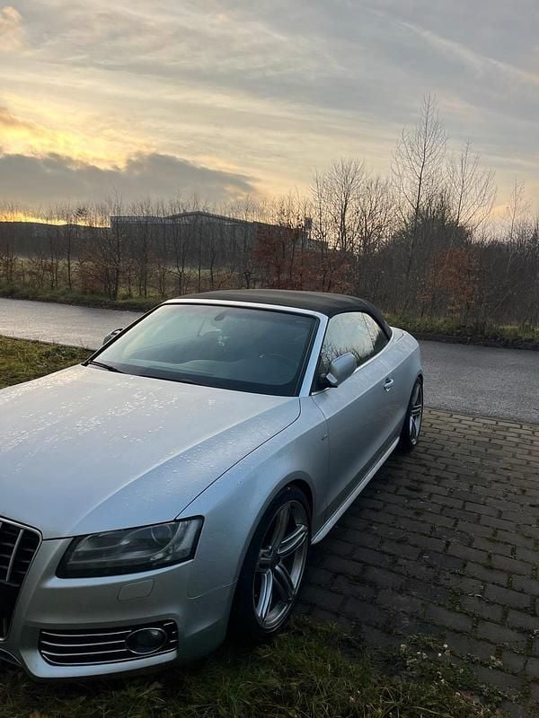Gebraucht Audi A5 Cabriolet 211 PS (155 kW) 2010 Silber Cabrio