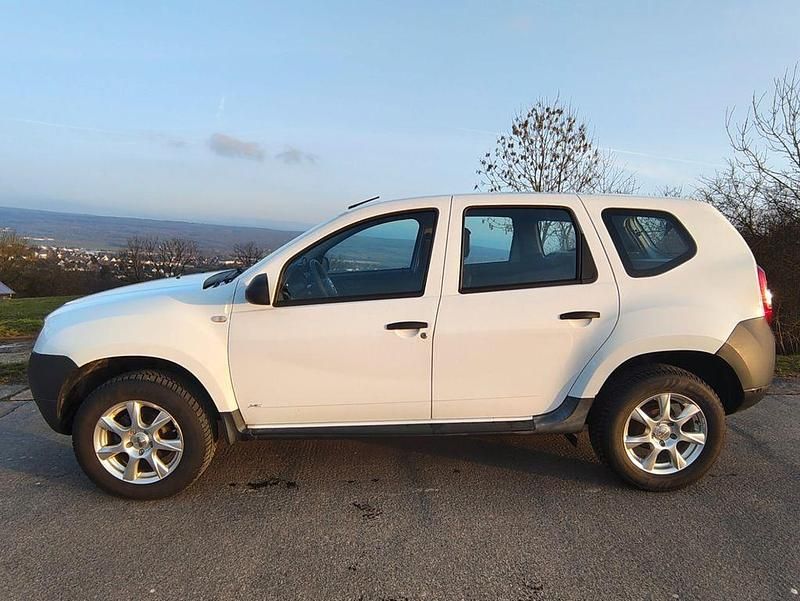 Gebraucht Dacia Duster 105 PS (77 kW) 2014 Weiß SUV