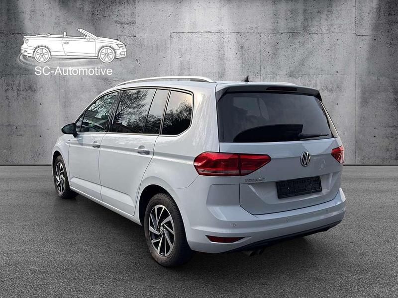 Gebraucht VW Touran Join 150 PS (110 kW) 2018 Silber Van / Kleinbus
