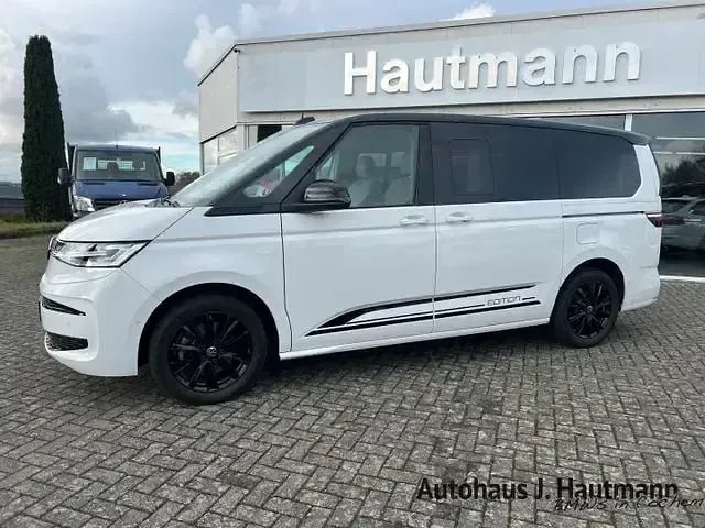 Gebraucht VW Multivan Edition 150 PS (110 kW) 2024 Weiß Van / Kleinbus