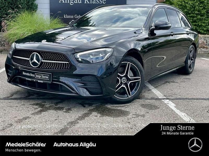 Lack obsidianschwarz Gebraucht 2023 Mercedes E300 AMG Kombi | 43.930 € (Superpreis) - Bild 1/4