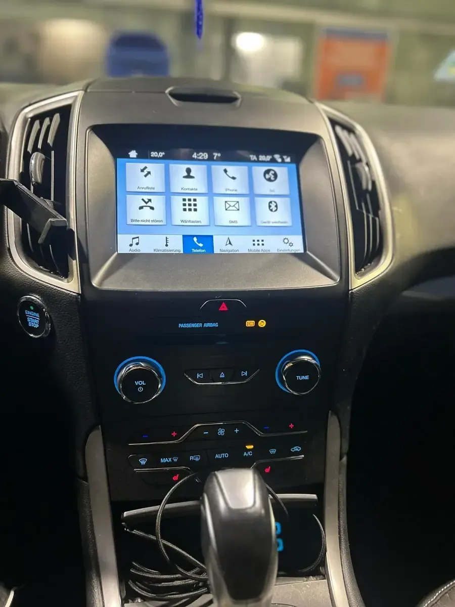 Gebraucht Ford Galaxy 150 PS (110 kW) 2018 Schwarz Van / Kleinbus