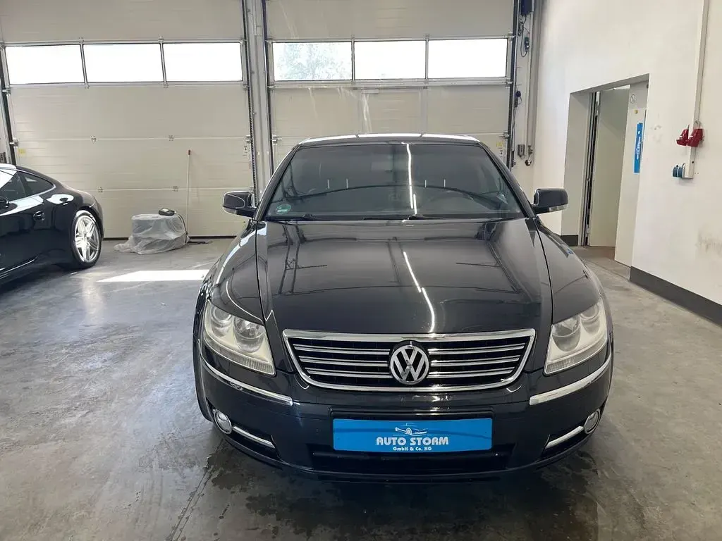 Gebraucht VW Phaeton 239 PS (175 kW) 2009 Mazeppa grey metallic Limousine