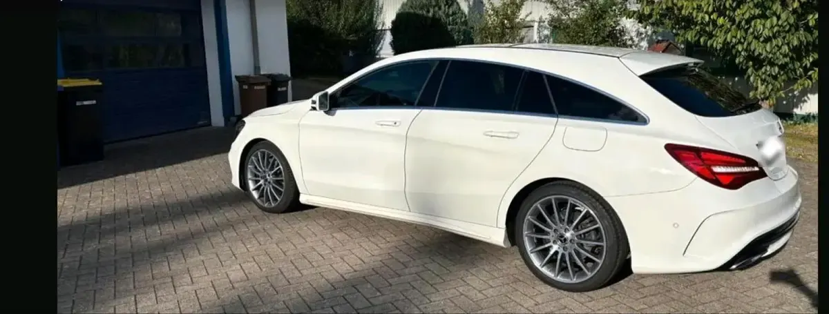 Gebraucht Mercedes CLA250e Shooting Brake AMG 211 PS (155 kW) 2018 Weiß Kombi