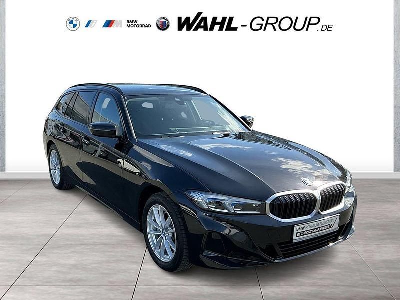 Gebraucht BMW 320e Shadowline 204 PS (150 kW) 2024 Schwarz Kombi