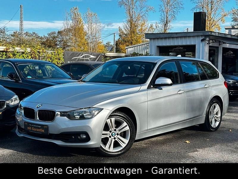 Silber Gebraucht 2017 BMW 318 Advantage Kombi | 12.900 € (Fairer Preis) - Bild 1/4