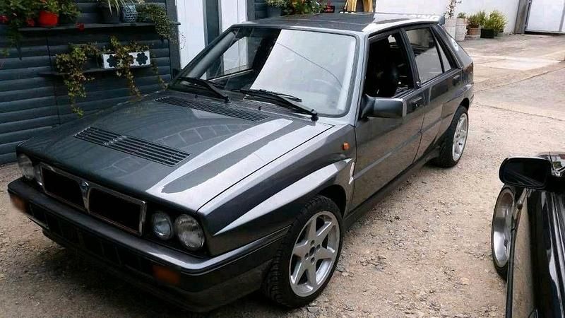 Usata Lancia Delta 196 CV (144 kW) 1989 Grigio Utilitaria