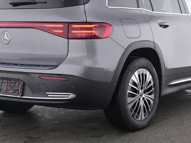 Gebraucht Mercedes EQB250 139 kW (190 PS) 2025 SUV